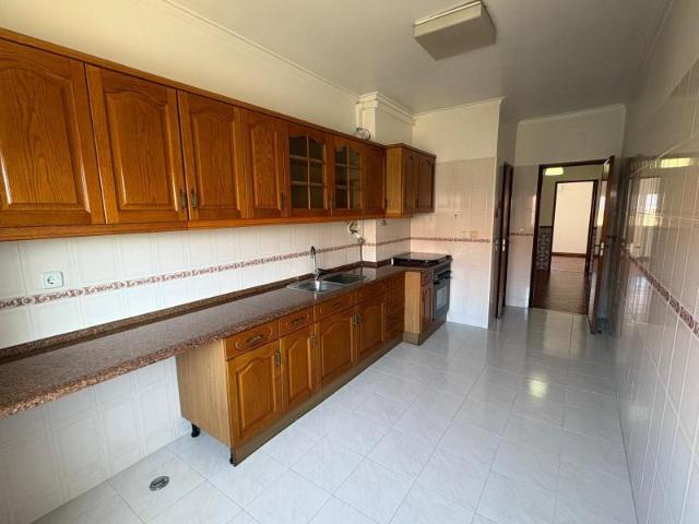 Apartamentos 3 quarto, Sintra Sintra ES103573005
