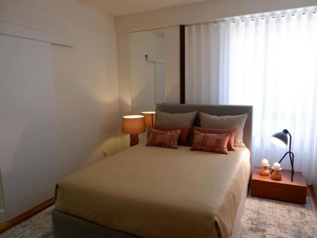 Apartamentos 3 quarto, Porto Porto 4050 481 DLS95418179