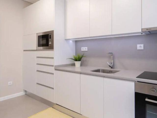 Apartamentos 3 quarto, porto porto 4050 273 ES102853516