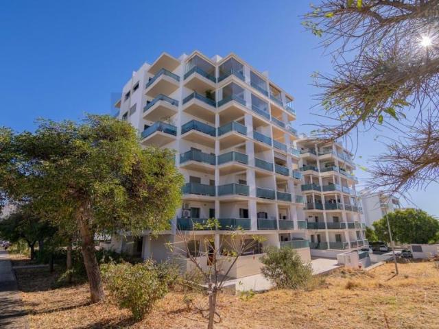 Apartamentos 3 quarto, Portimão Algarve DLS94414236