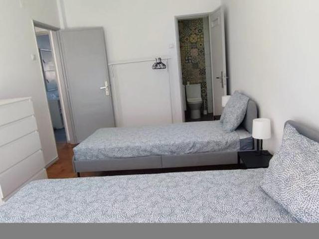 Apartamentos 3 quarto, Queluz Queluz 2745 161 DS102952920
