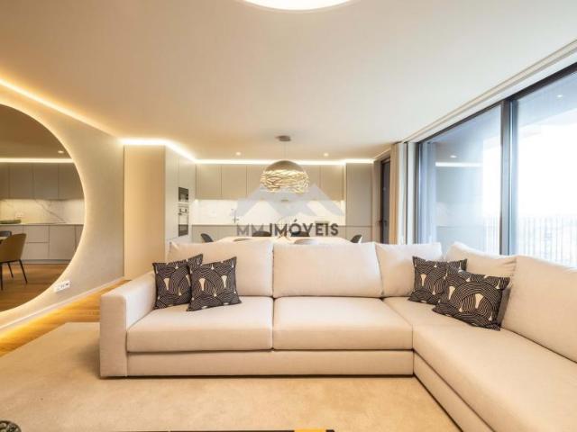 Apartamentos 3 quarto, Vila Nova de Gaia Porto DLS82317974