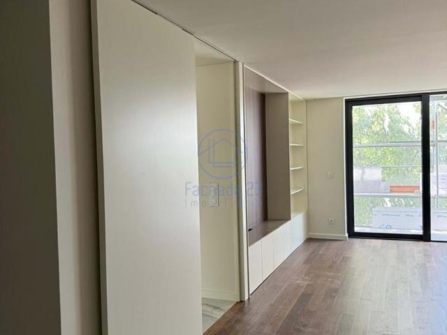 Apartamentos 3 quarto, Vila Nova de Gaia Porto DLS94185513