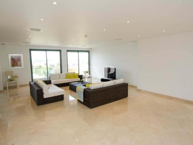Apartamentos 3 quarto, Vilamoura Algarve DLS53826764
