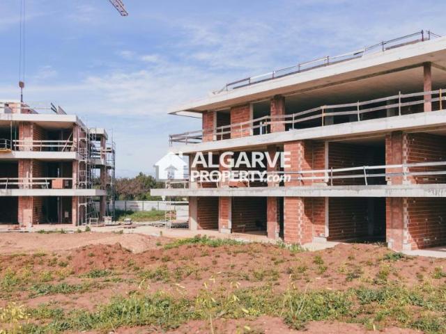 Apartamentos 3 quarto, Vilamoura Algarve DLS95389372