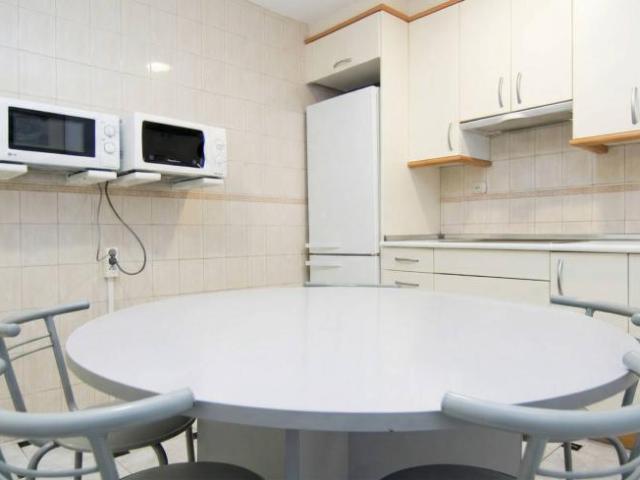 Apartamentos 10 Dormitorio Madrid Madrid ELS98429506