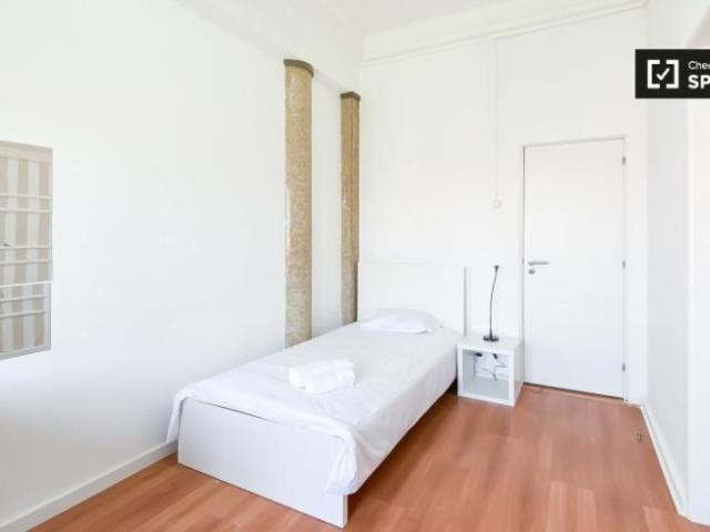 Apartamentos 12 quarto, lisbon lisbon 1000 252 DS102368457