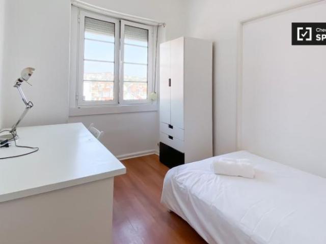 Apartamentos 12 quarto, lisbon lisbon 1000 252 DS102368458