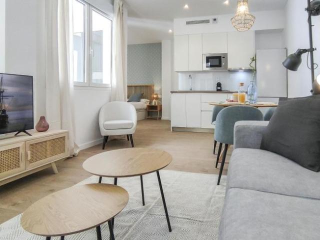 Apartamentos 1 Dormitorio Málaga Málaga ES102814591