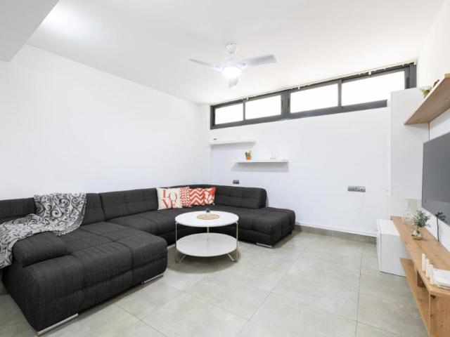 Apartamentos 1 Dormitorio Málaga Málaga ES103961303