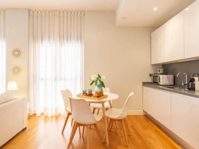 Apartamentos 1 Dormitorio Málaga Málaga ES104403736