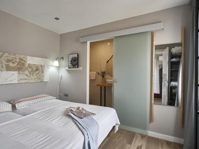 Apartamentos 1 Dormitorio Barcelona Barcelona ES77940945
