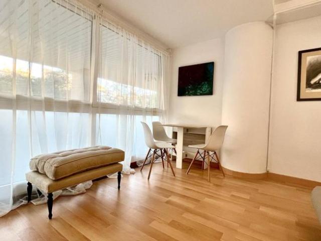 Apartamentos 1 Dormitorio Barcelona Barcelona ES101816657
