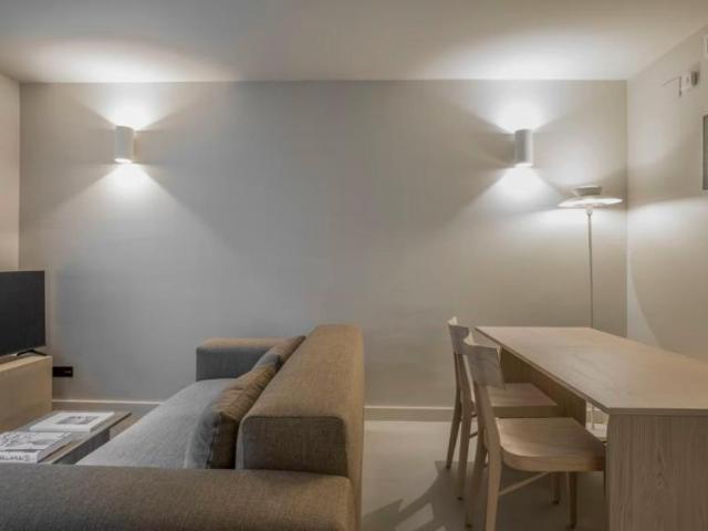 Apartamentos 1 Dormitorio Barcelona Barcelona ES104721361