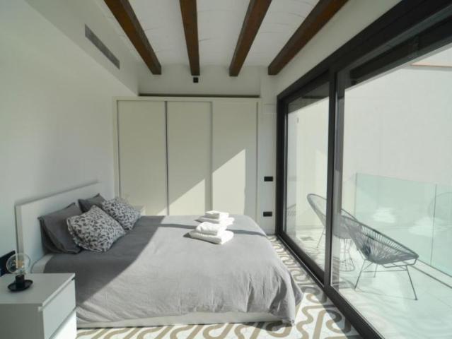 Apartamentos 1 Dormitorio Barcelona Barcelona ES104721378
