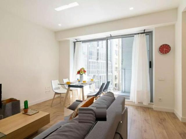 Apartamentos 1 Dormitorio Barcelona Barcelona ES104003934