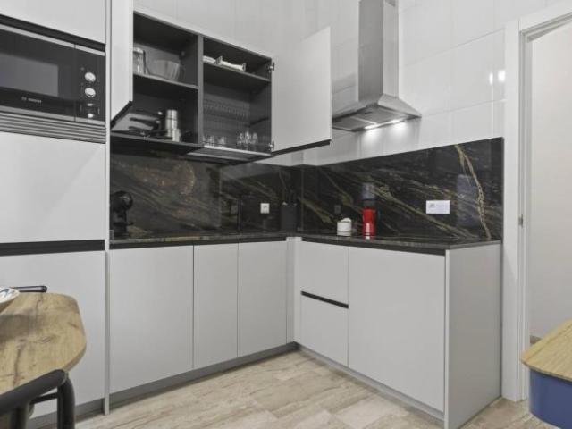 Apartamentos 1 Dormitorio Seville Seville ES100637792