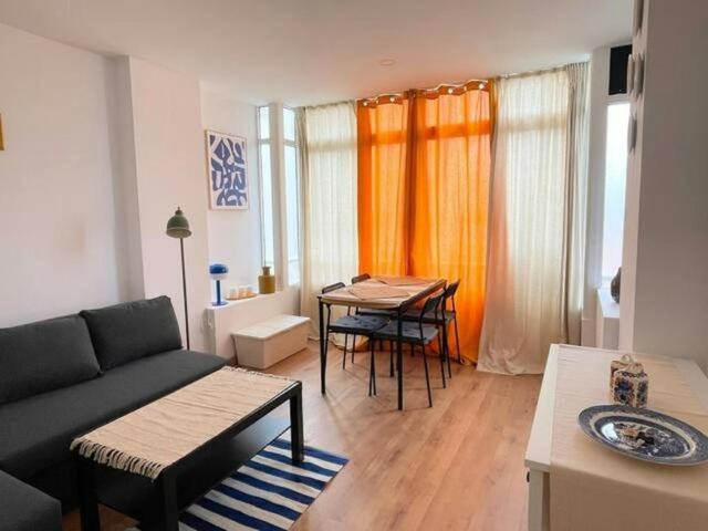 Apartamentos 1 Dormitorio Torremolinos Torremolinos ES104877799