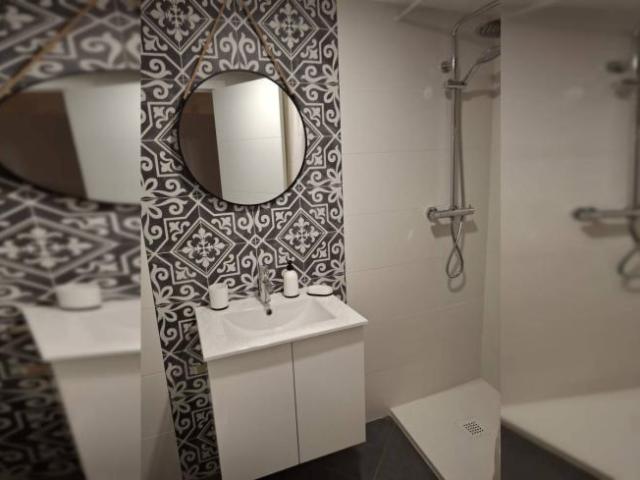 Apartamentos 1 Dormitorio Valencia Valencia ES103772765