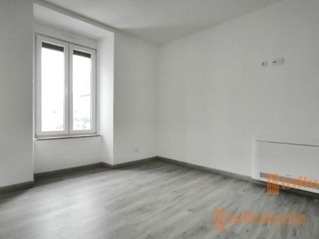 Apartamentos 1 quarto, Covilhã Covilhã DLS96714511