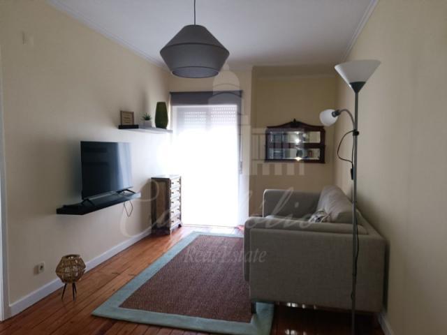Apartamentos 1 quarto, Almada Almada DLS86035933