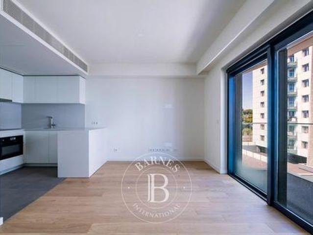 Apartamentos 1 quarto, Avenidas Novas Lisboa C 450935 DLS102116602