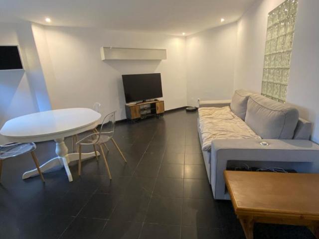 Apartamentos 1 quarto, Linda Linda DS99385636