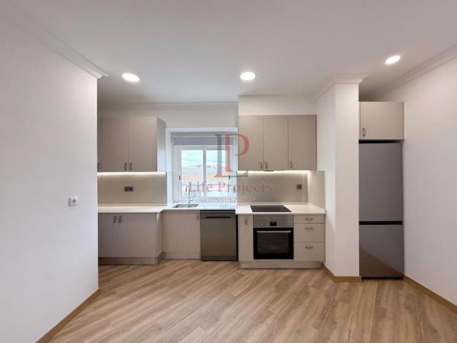 Apartamentos 1 quarto, Lisboa Amadora 2700 DS102468801