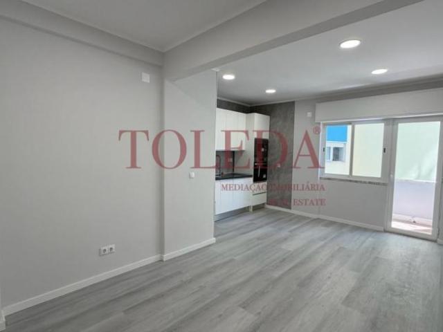Apartamentos 1 quarto, Lisboa Amadora 2720 DS102951635