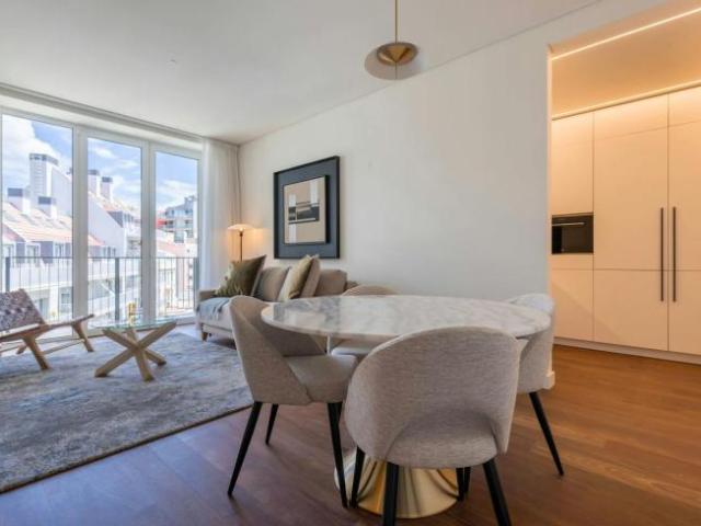 Apartamentos 1 quarto, Lisbon Lisbon 1050 140 DLS102953346