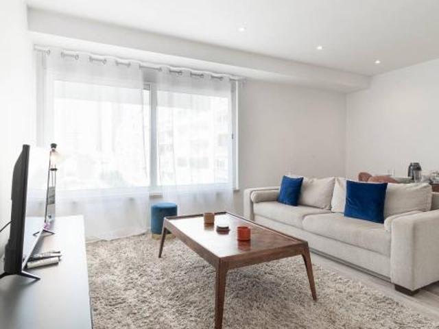 Apartamentos 1 quarto, Lisbon Lisbon 1070 021 DLS54319448
