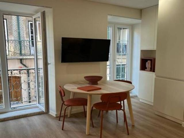 Apartamentos 1 quarto, Lisbon Lisbon 1200 351 ELS64397949