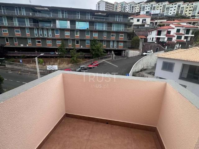 Apartamentos 1 quarto, Santa Cruz Ilha da Madeira ES103380665