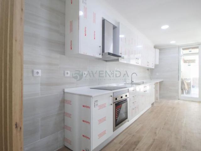 Apartamentos 1 quarto, Setúbal Moita 2835 DS101773176