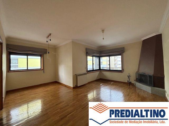 Apartamentos 1 quarto, Porto Maia 4470 ES102518300