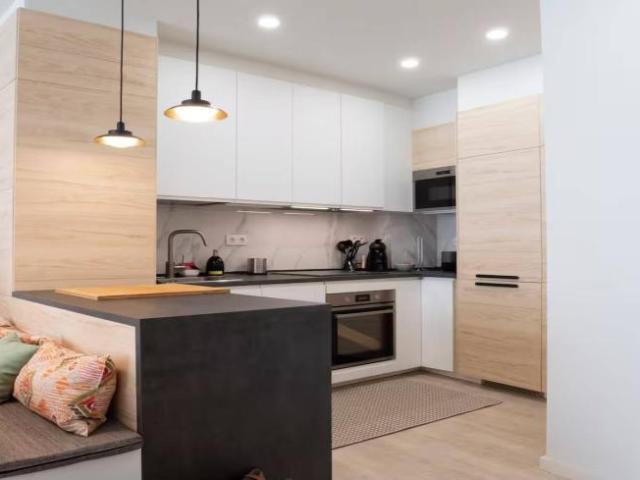 Apartamentos 1 quarto, Porto Porto 4050 612 ELS95294390