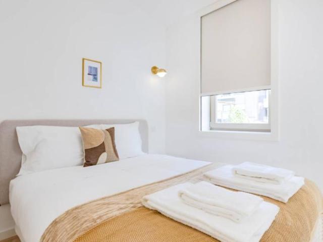Apartamentos 1 quarto, porto porto 4050 041 DLS100385425