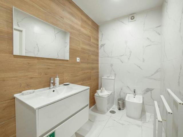Apartamentos 1 quarto, Porto Porto 4000 101 DLS102554161