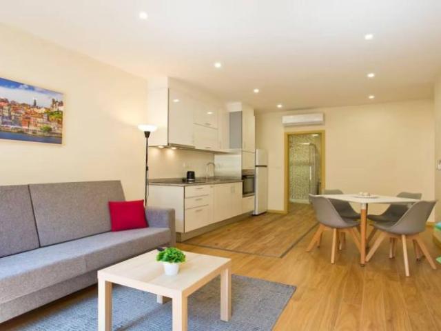 Apartamentos 1 quarto, Porto Porto 4000 125 ELS95294396