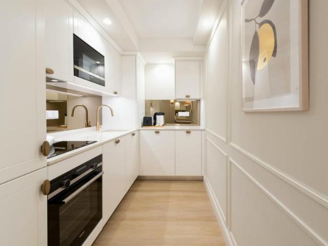 Apartamentos 1 quarto, Porto Porto 4000 381 DLS100715635