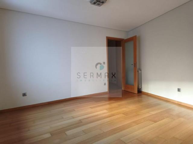 Apartamentos 1 quarto, Porto Porto 4000 DLS99825694