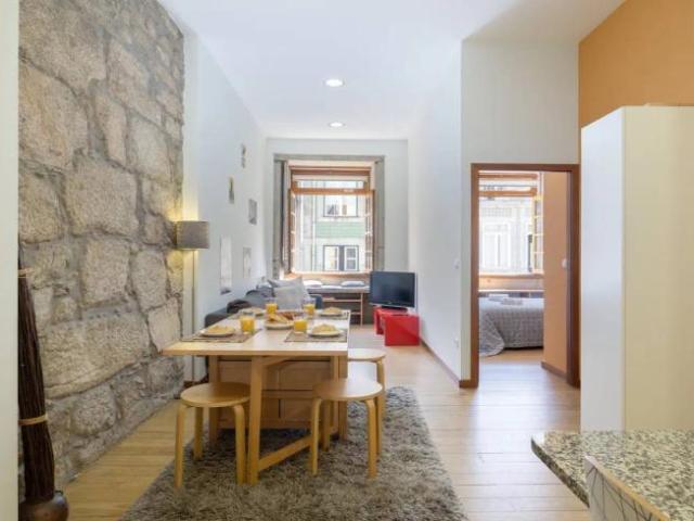 Apartamentos 1 quarto, porto porto 4000 DLS102853709