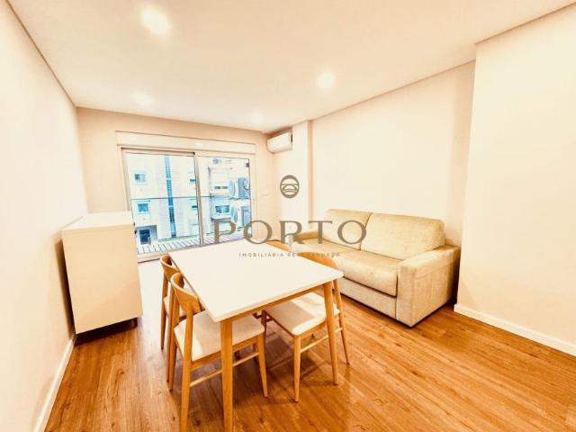 Apartamentos 1 quarto, Porto Porto 4200 DLS100298575