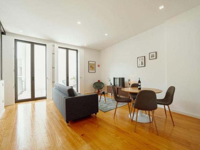 Apartamentos 1 quarto, Porto Porto 4300 273 ES103153100