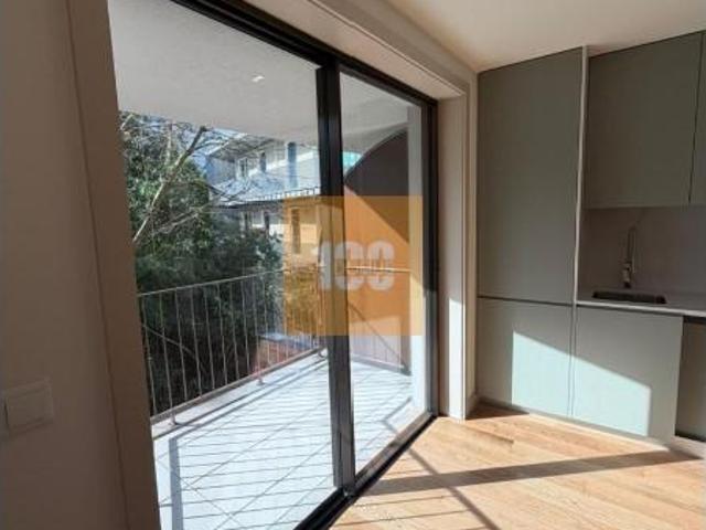 Apartamentos 1 quarto, Porto Porto DLS101078744