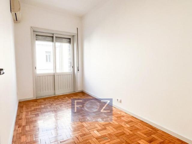 Apartamentos 1 quarto, Porto Porto DLS93286512