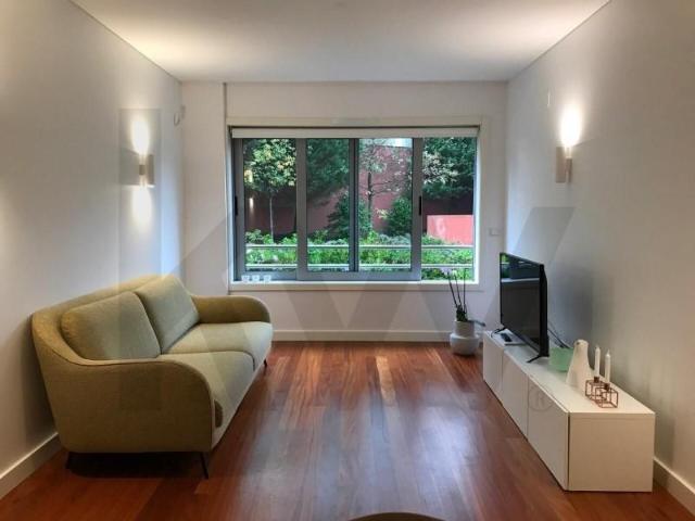 Apartamentos 1 quarto, Porto Porto DLS99103323