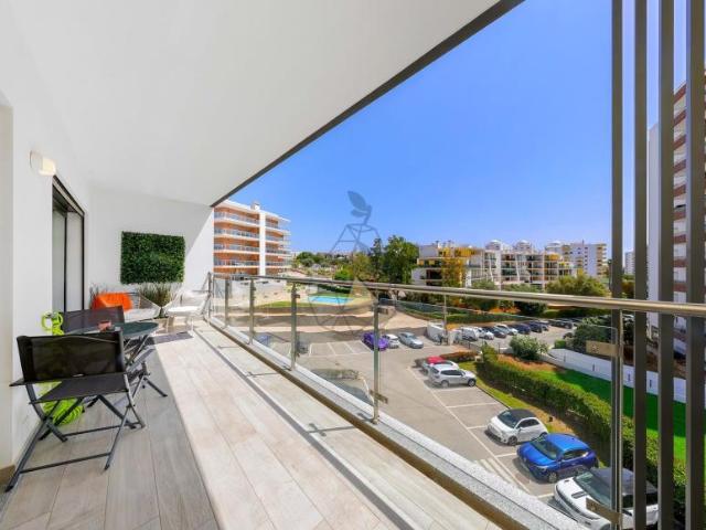 Apartamentos 1 quarto, Praia da Rocha Algarve DLS91207431