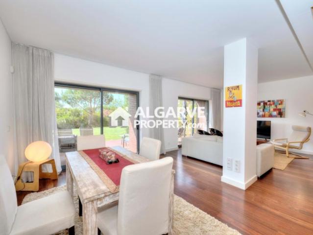 Apartamentos 1 quarto, Vilamoura Algarve DLS91220439