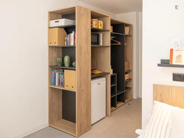 Apartamentos 242 Dormitorio Sevilla Sevilla ES103308045